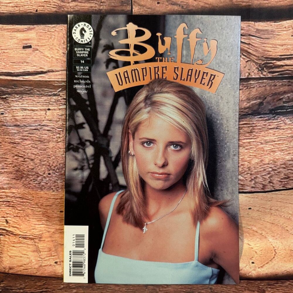 Buffy the Vampire Slayer #14 Dark Horse Comics 1999 Sarah Michelle Gellar Cover